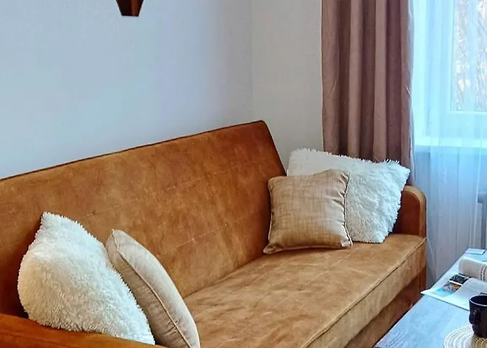Cozy & Bright With Park Nearby - Free Parking, Riga, Up To 5 Guests * Riga